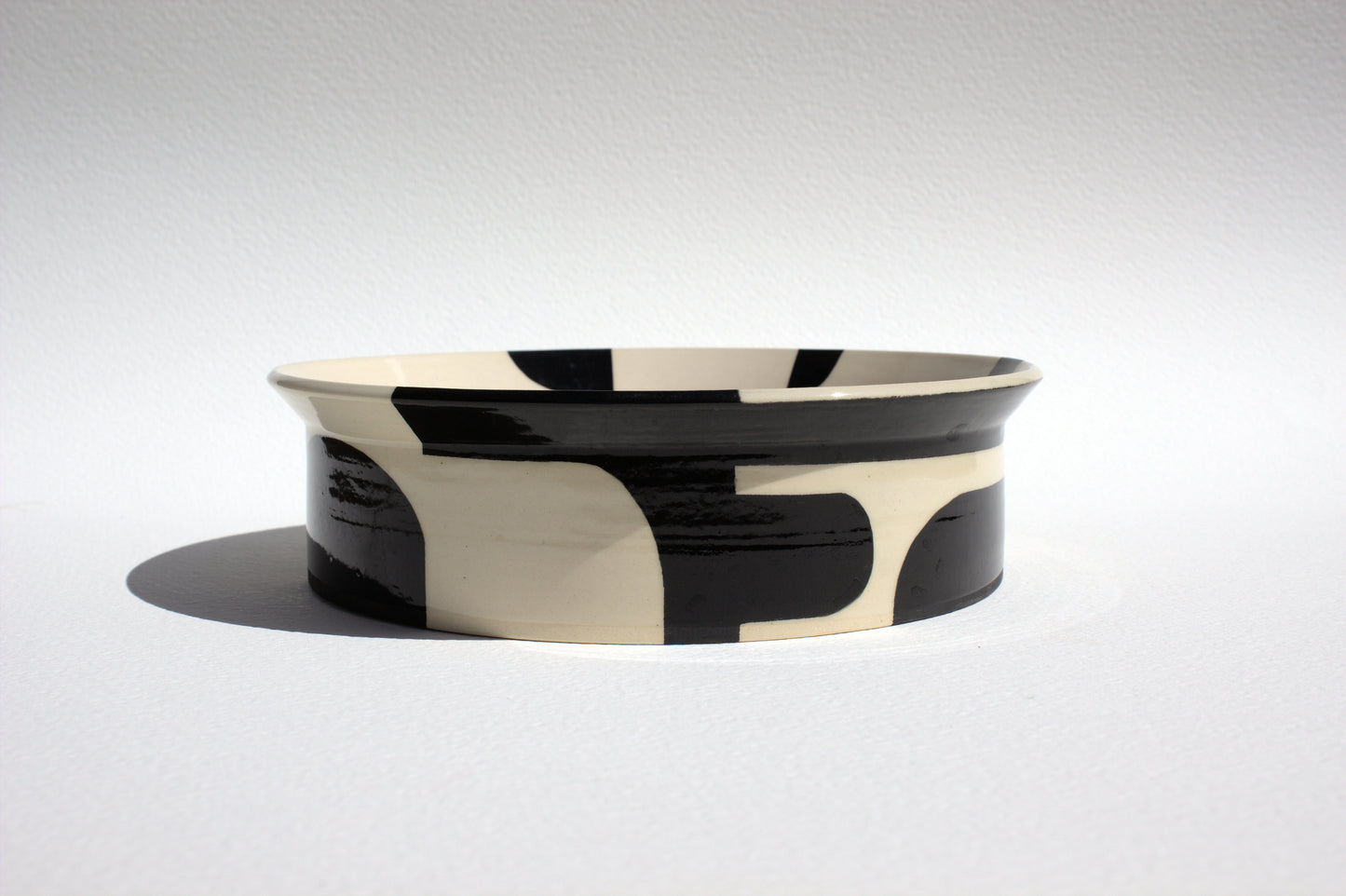Black Design Bowl - Low