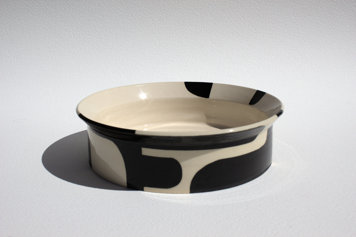 Black Design Bowl - Low