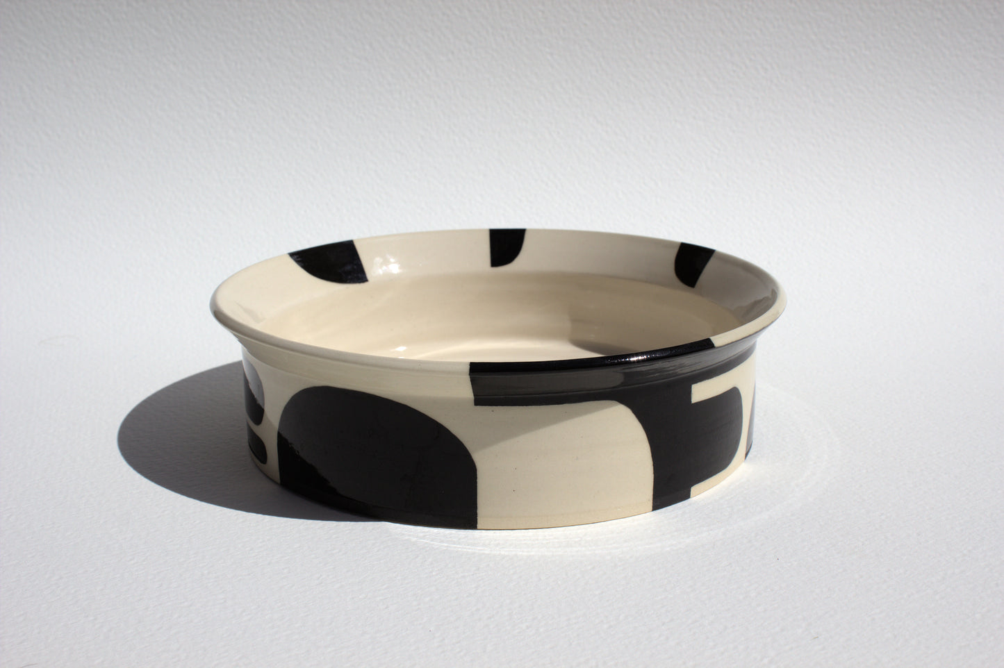 Black Design Bowl - Low