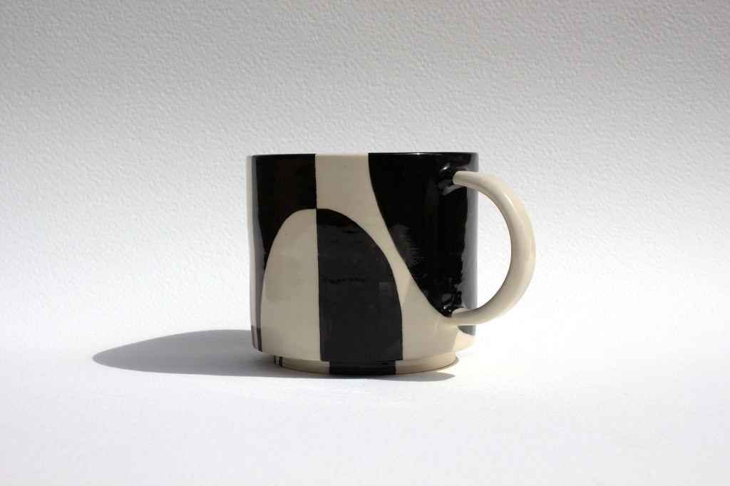 *Seconds* Black Design Mug 8