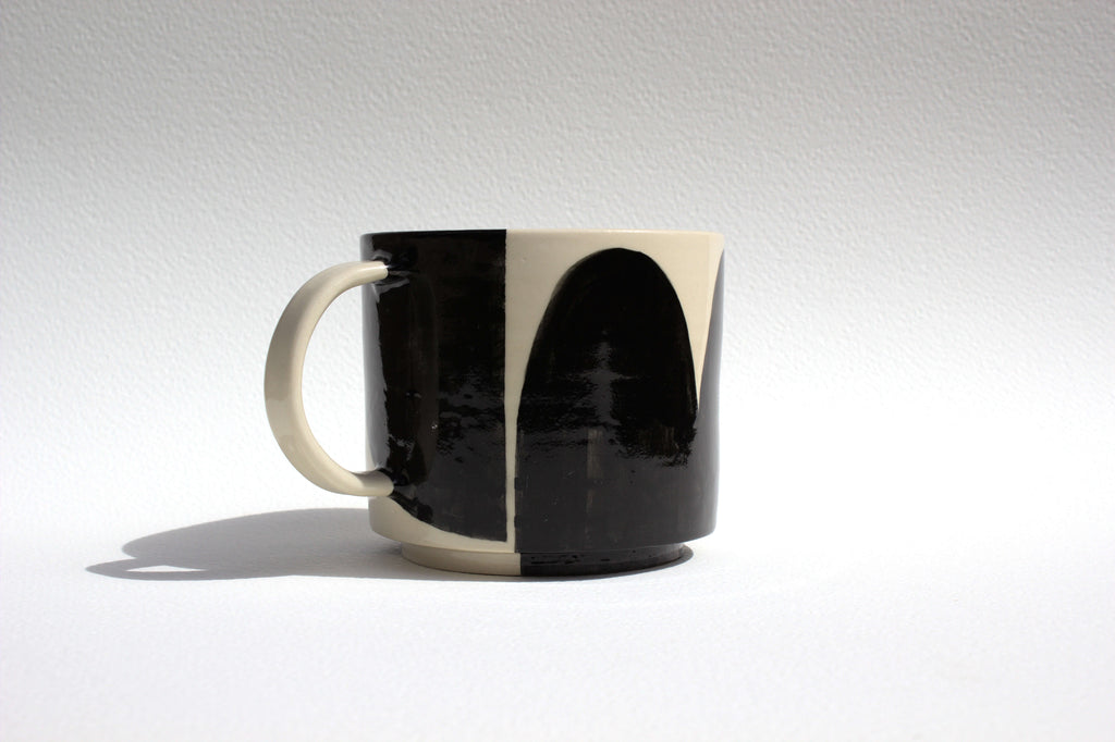 *Seconds* Black Design Mug 8