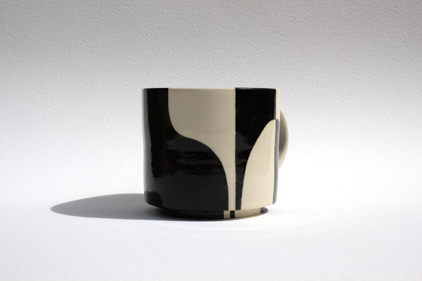*Seconds* Black Design Mug 8