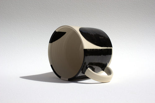 *Seconds* Black Design Mug 8