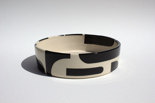 Black Design Dog Bowl 2