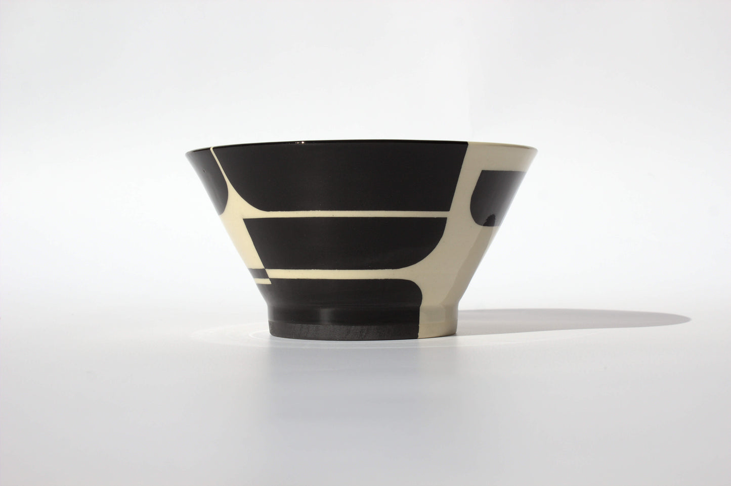 Black Design Bowl - Medium 2