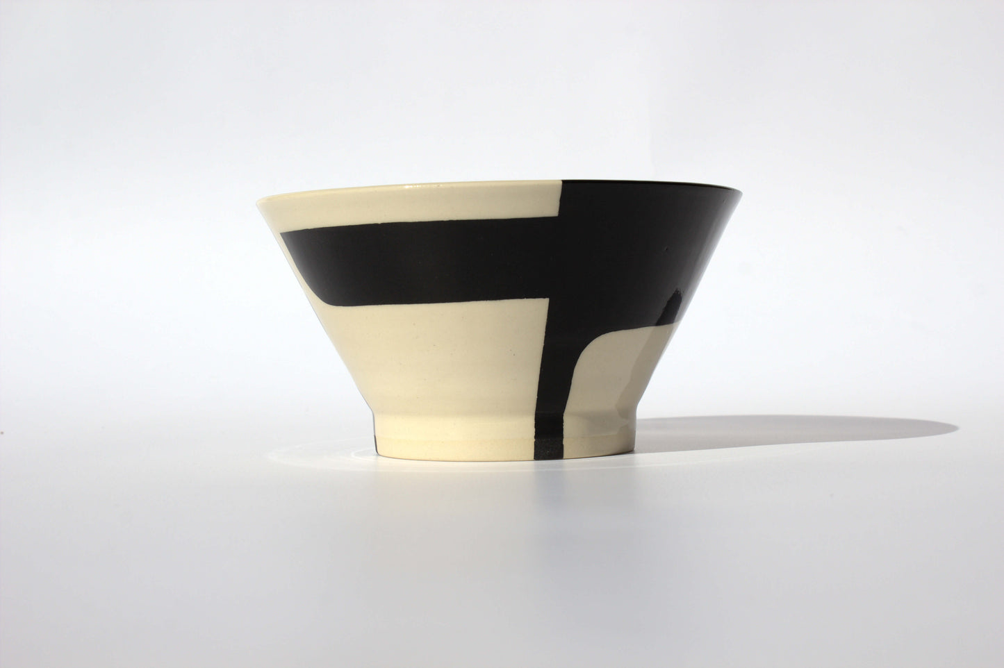 Black Design Bowl - Medium 2