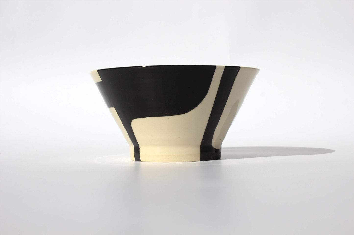Black Design Bowl - Medium 2