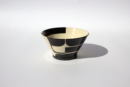 Black Design Bowl - Medium 2