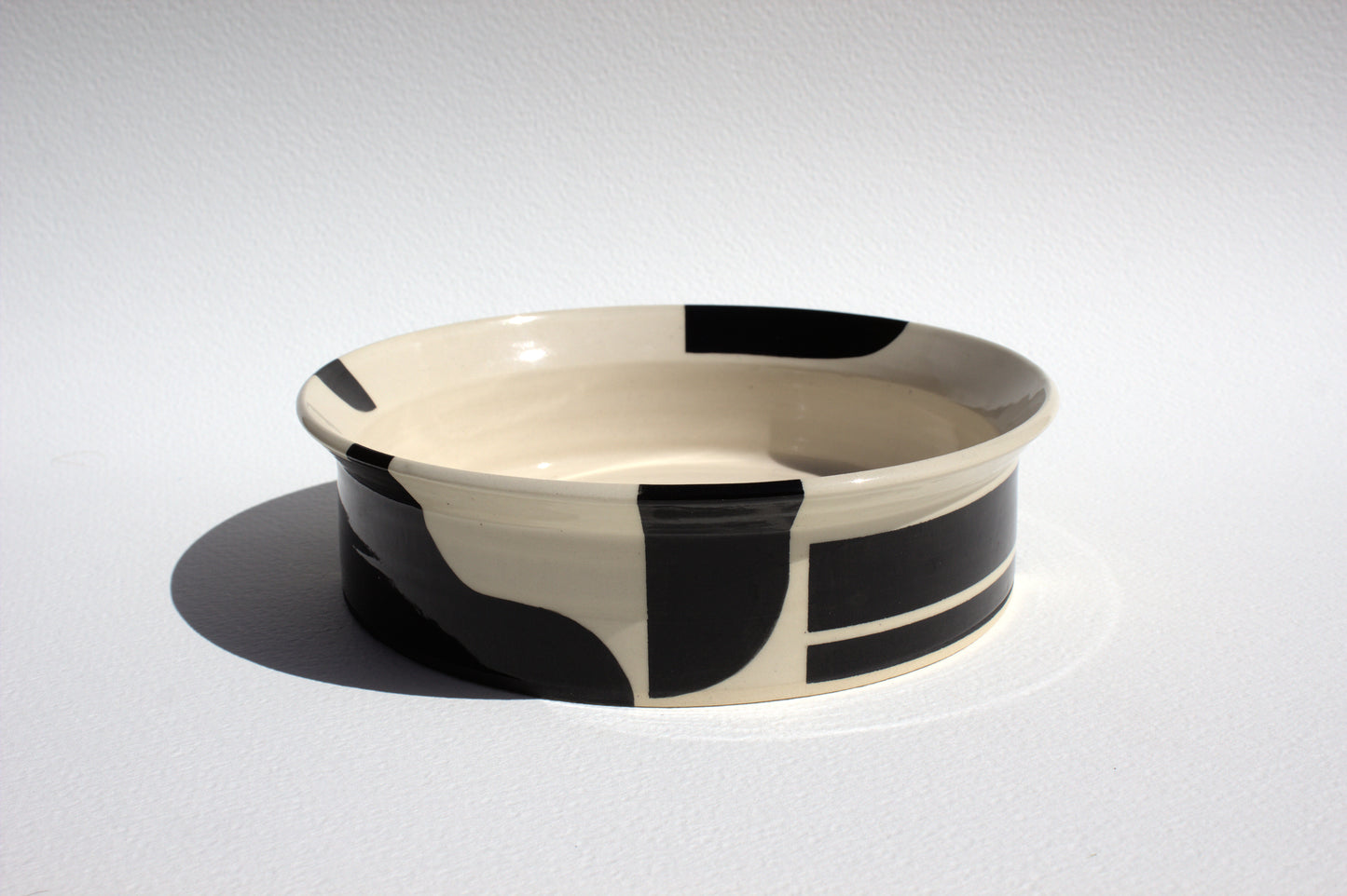 Black Design Bowl - Low
